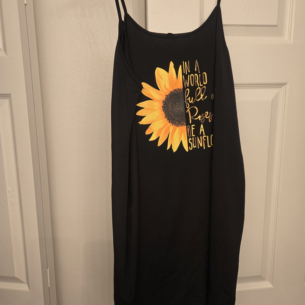 SHEIN Black Summer Dress with Sunflower Graphic